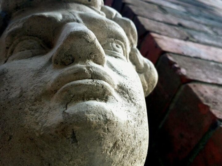 Rzeźbiarstwo starożytnej Grecji: najsłynniejsze rzeźby i ich twórcy