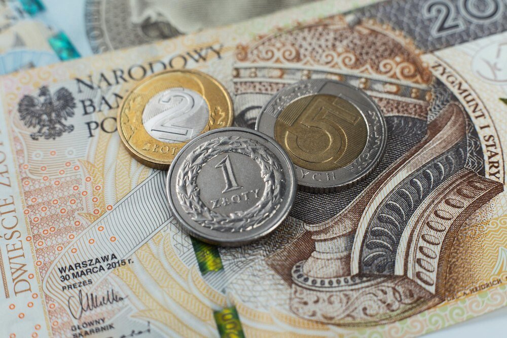 Królowie na banknotach – historia i symbolika